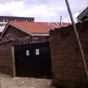 Single-storey three bedroom unit