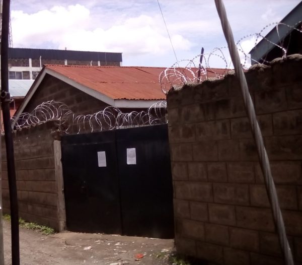 Single-storey three bedroom unit